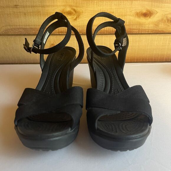 Crocs Leigh II Black Wedge Strappy Adjustable Slip On‎ Sandals Heels Womens 11 - Picture 1 of 7